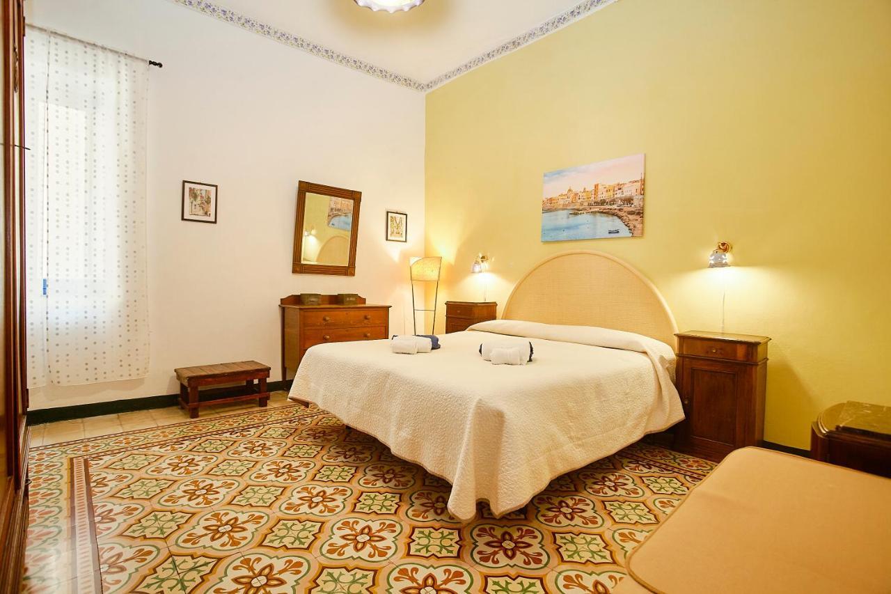 Be Mediterraneo, In Centro Sul Mare - In The Center Beach Front - 80 Mq Trapani Esterno foto