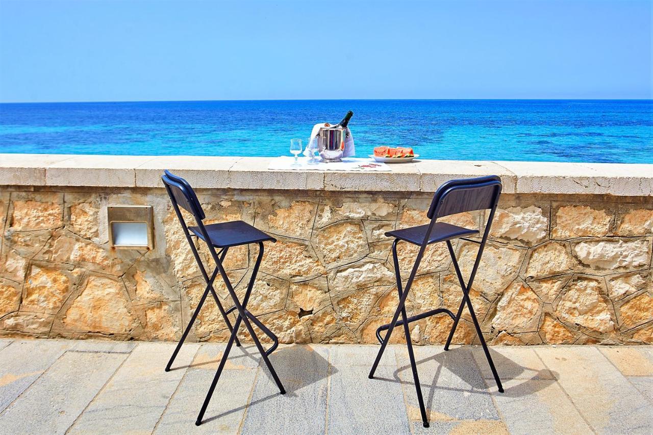 Be Mediterraneo, In Centro Sul Mare - In The Center Beach Front - 80 Mq Trapani Esterno foto