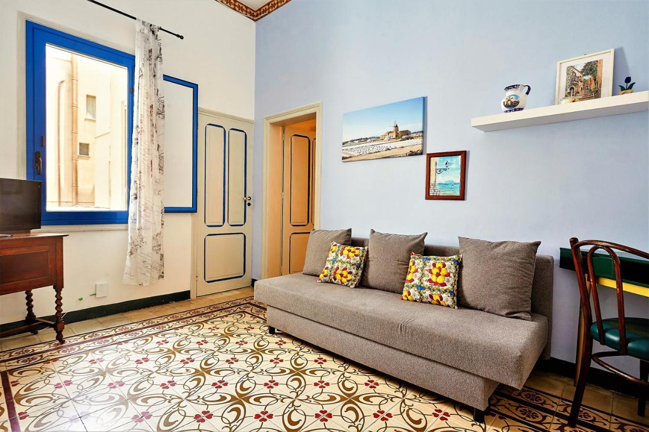 Be Mediterraneo, In Centro Sul Mare - In The Center Beach Front - 80 Mq Trapani Esterno foto