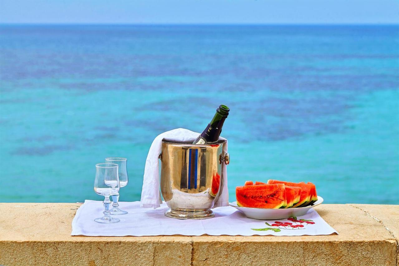 Be Mediterraneo, In Centro Sul Mare - In The Center Beach Front - 80 Mq Trapani Esterno foto